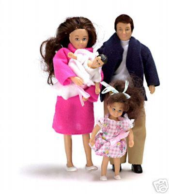 Image of Dollhouse Miniature 4Pc Modern Doll Family/Brunette