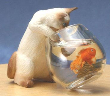 Image of Dollhouse Miniature Siamese Brown Cat w/Fish Bowl FCA1428SB