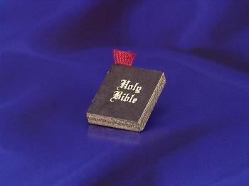 Image of Dollhouse Miniature Holy Bible