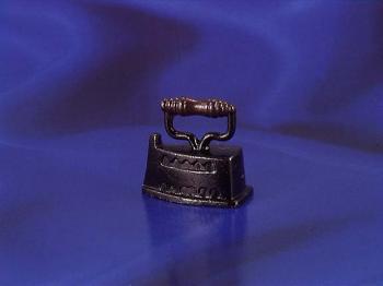 Image of Dollhouse Miniature Flat Iron, Black